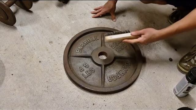 How To Renew Weights and Remove Rust - Dumbbell, Barbell, Plates (CHEAPEST AND FASTEST WAY) смотреть онлайн