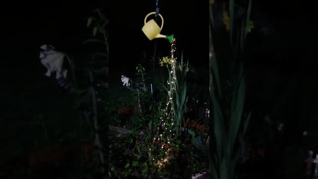 Дачный декор на клумбе, ночью (в темноте) светится. ??✨☀️ смотреть онлайн