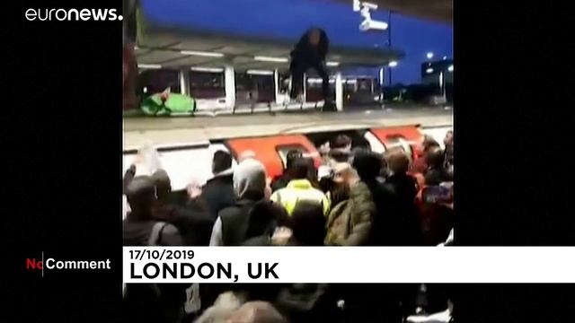 Борьба за климат в лондонском метро смотреть онлайн