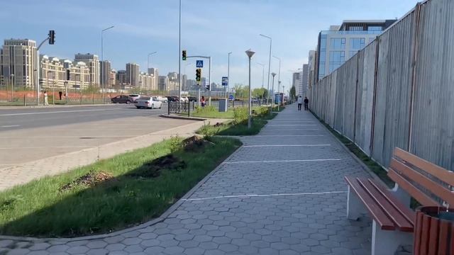 8 мая 2021 Пешеходный тур Нур-Султан | Прогулка по улице Акмешит, Абу-Даби Плаза смотреть онлайн