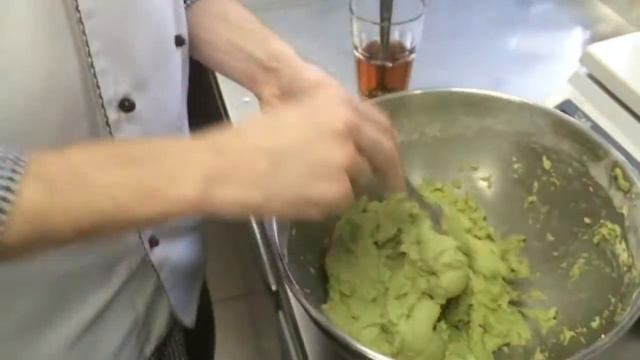 Влог: Антон нюхает васаби. смотреть онлайн