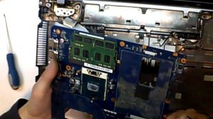 Новинка! Разборка и чистка ноутбука Samsung NP350V5C