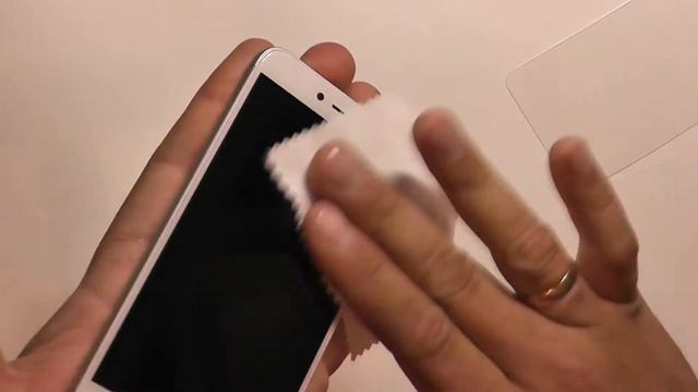 Xiaomi Redmi 4X клеим защитное стекло на 2.5D экран смотреть онлайн