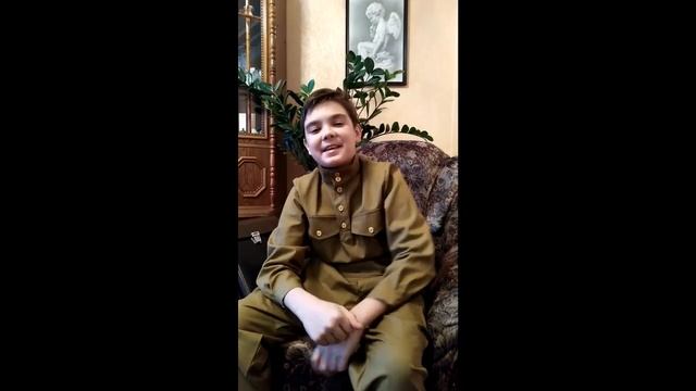 А. Твардовский Отрывок из поэмы «Василий Теркин» - «О награде», читает Артем Судаков. смотреть онлайн