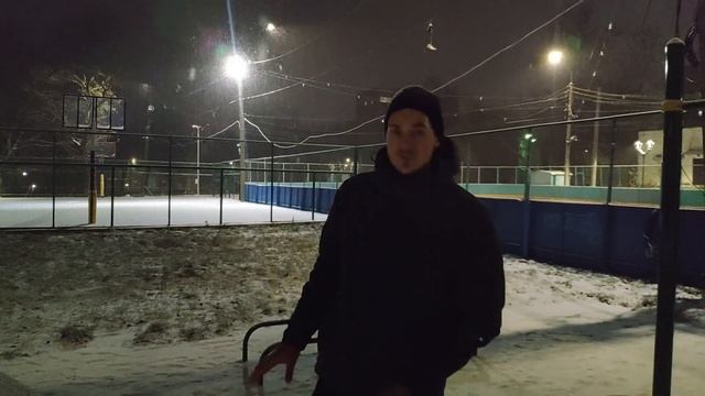 Тренировка на спортплощадке зимой с Velo Drive | Street Workout смотреть онлайн