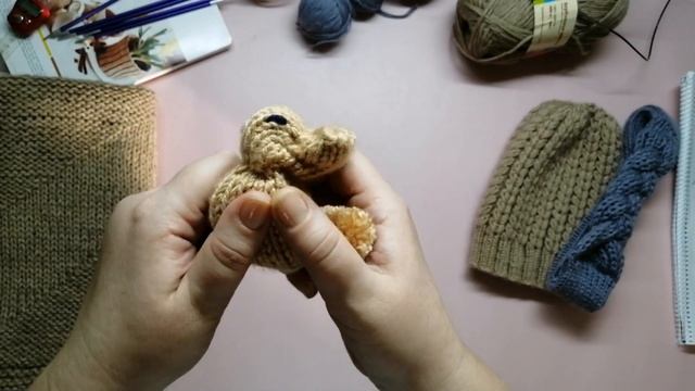 Готовые работы за март/ шапка колоском, плед спицами, игрушка спицами, повязка на голову спицами. смотреть онлайн