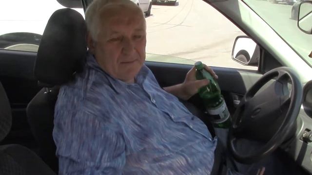 Бомбила Такси Лидер Ростов-на-Дону/ Нелегальный таксист / Таксист без разрешения смотреть онлайн