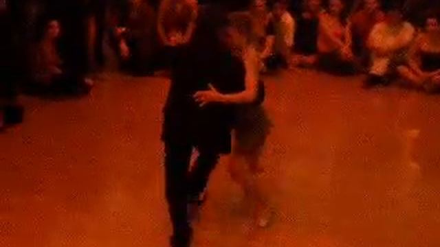 Oleg Okunev y Elena Sidorova - Junto a tu corazón смотреть онлайн
