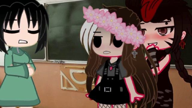 Ваша подопечная не знает языки!