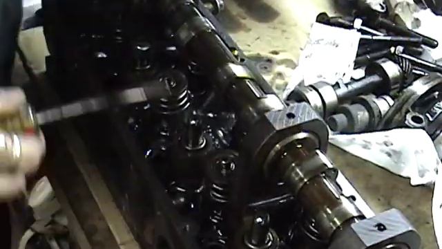 Ford Ranger 2.3 rebuild part 6 "Cam follower removal" смотреть онлайн