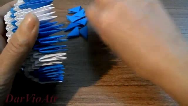 Vase №1-modular origami/Ваза №1-модульное оригами смотреть онлайн