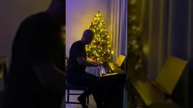 ГР. АМЫРГА-МООС смотреть онлайн