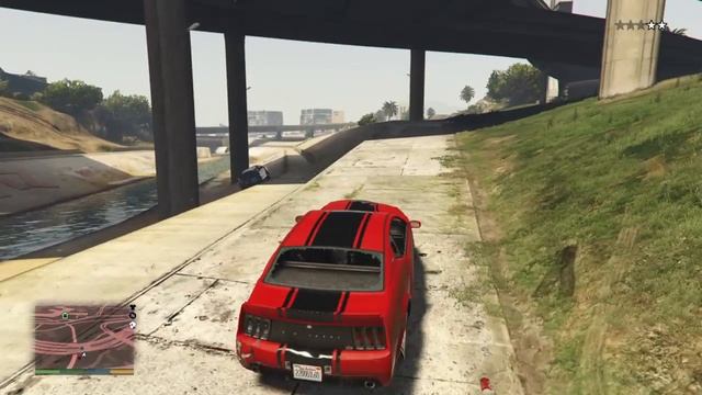 Grand Theft Auto V Running away from the police смотреть онлайн