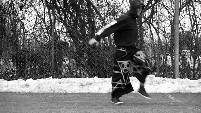 Castle In The Sky (Hardstyle Shuffle) смотреть онлайн