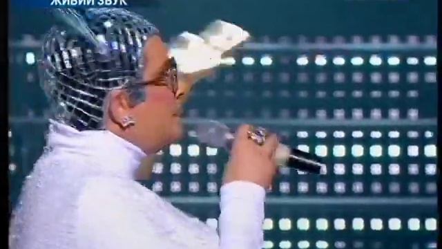 Верка Сердючка на премии "YUNA" 2012 смотреть онлайн