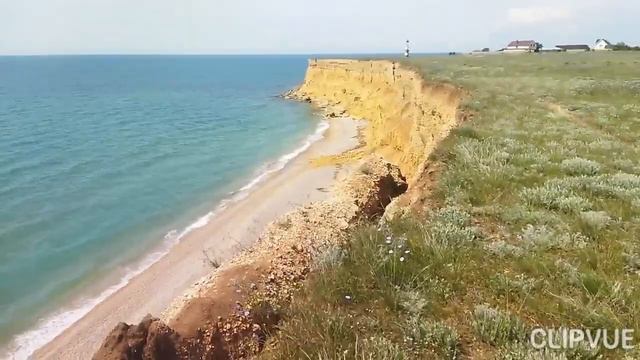 Изумрудные пляжи и голубые поля Крыма май 2022 смотреть онлайн