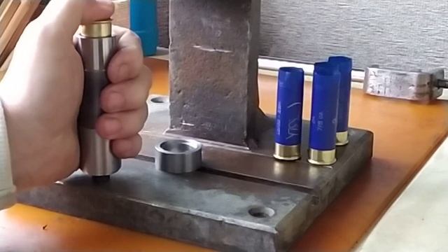 Приблуда для калибровки гильз 12 калибра своими руками смотреть онлайн