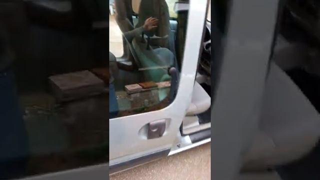 [Nouvelle venue] Renault Kangoo Privilège 1.9 DTI 80 ? смотреть онлайн