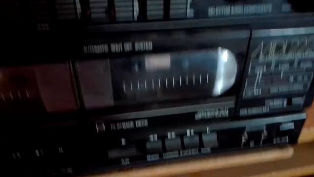 Starý Gramofon/rádio Schneider MIDI 2225