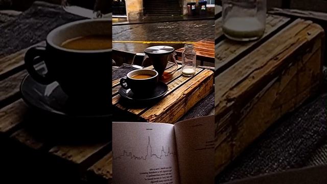 #осень#листья#прогулка#город #эстетика #пасмурно смотреть онлайн