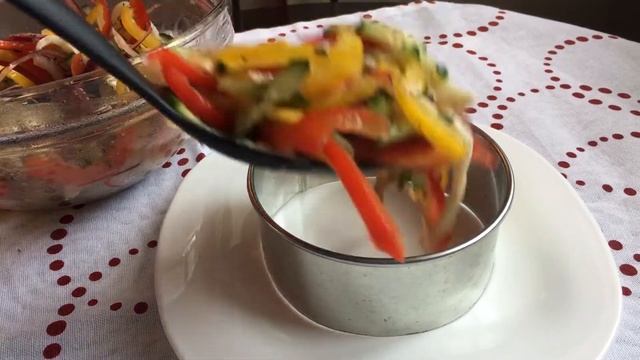 Салаты с Кальмарами! Три РЕЦЕПТА (БЕЗ МАЙОНЕЗА) смотреть онлайн