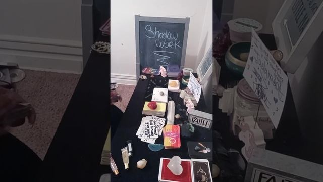 Cancer:racist boss getting karma..light skin siblings was jealous! they getting karma too! its karm смотреть онлайн