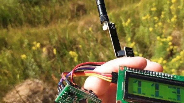 FL PROG & Arduino, NRF24L01 с антенной проверяем дальность.