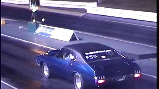 1972 OLDSMOBILE 442 VS Ford Mustang смотреть онлайн