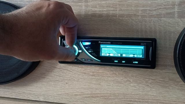 Автомагнитола Panasonic CQ - C7405W.