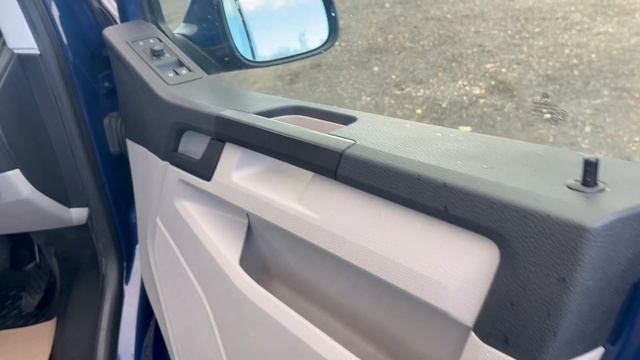 2019 VOLKSWAGEN TRANSPORTER смотреть онлайн