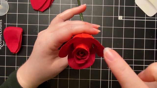 Feb 2021 Paper Flower Challenge Valentine's Rose - Part 1 смотреть онлайн