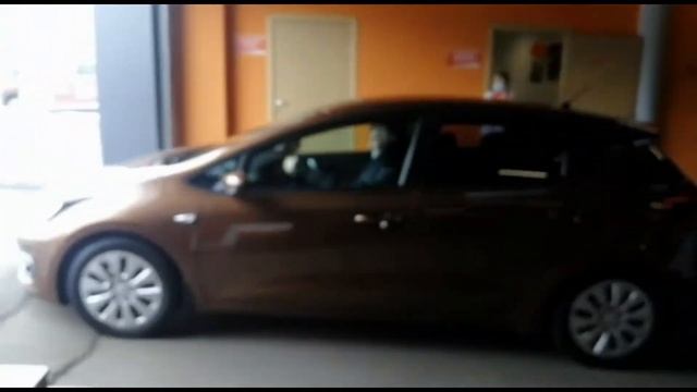 Развод автосалонов 2. Kia Ceed с пробегом вместо нового Kia Rio. смотреть онлайн