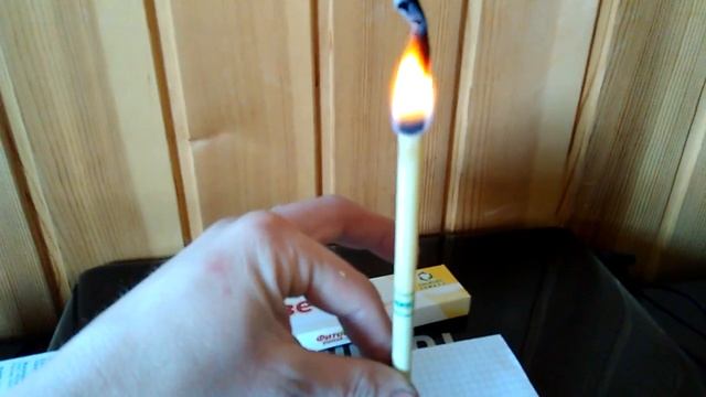 Подожгли фитосвечу не вставляя в ухо. Итог печальный, смотрите до конца смотреть онлайн