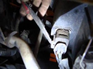 Как снять разъём с фары лада ПРИОРА