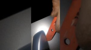 Как снять ручку с двери на фольксваген гольф 6