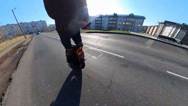 Красивая электричка V13 ! It remains to get used to, to roll! Осталось привыкнуть, прикататься! смотреть онлайн