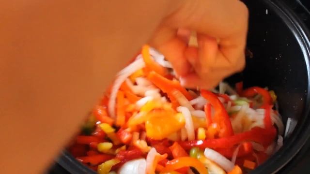Лечо на зиму из перца, помидоров, лука, моркови в мультиварке смотреть онлайн