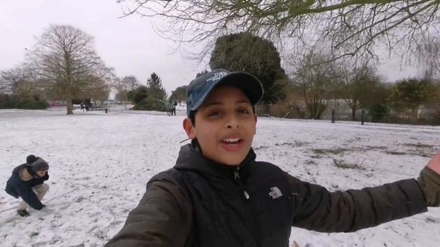 Fun In The Snow - Let's Build Snowman смотреть онлайн