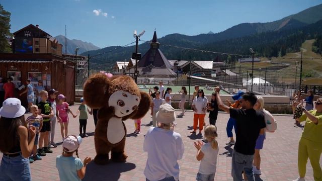 День Рождения Чебурашки в Архызе 2023 смотреть онлайн