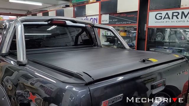 Ford Ranger Roller Shutter with Sport Bar смотреть онлайн