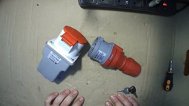 Обзор на розетку вилку трехфазную Их применение не по назначению смотреть онлайн