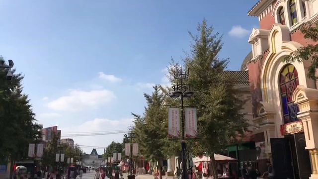Далянь - Дальний, русский город, русская улица, ракушечный пляж и приключения с китайцами， 大连。 2019 смотреть онлайн