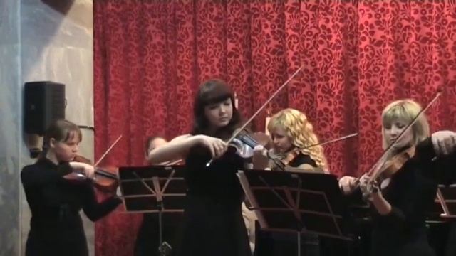 "Летите, голуби!" М. Дунаевский. Исп. ансамбль скрипачей "Арко-класс" Рук. - Антон Лысов, г.Пенза смотреть онлайн