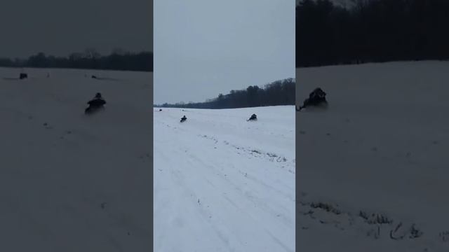 Polaris VS Arctic Cat... Polaris wins. #polarisindy #polaris #racing #snowmobile #snowmobiling смотреть онлайн