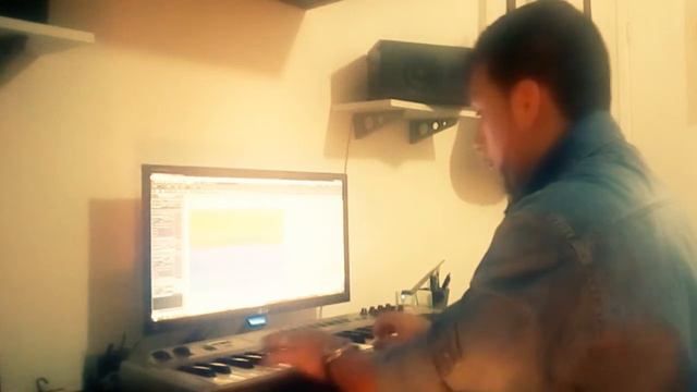 Stratovarius - Destiny (Claucilei Santos) - M-audio radium 49 смотреть онлайн