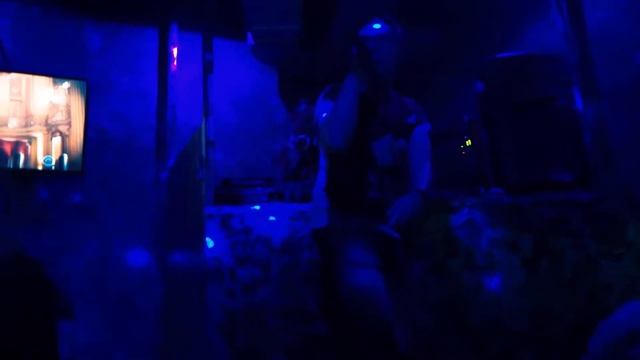 Topless Dj Изель