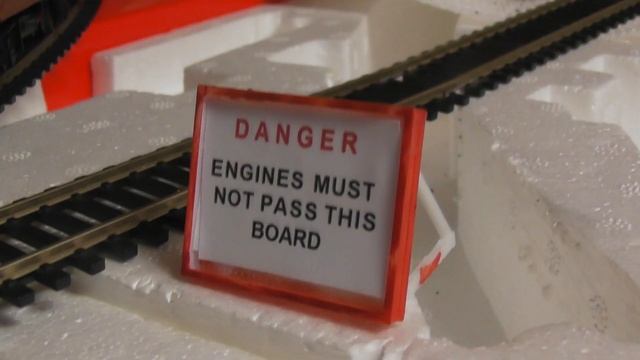 Warning signs смотреть онлайн