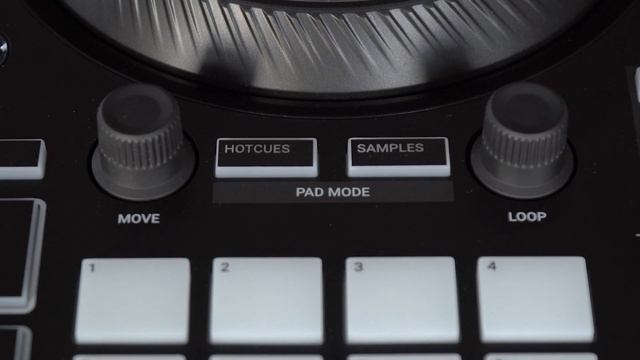 Новый Traktor Kontrol S2 MK3 от Native Instruments смотреть онлайн