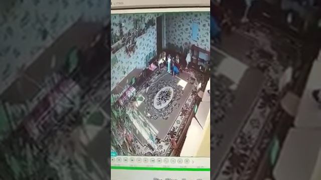 С.Целинное р-н Г .Мусрепова. 24 092021г.в миницентре Карлыгаш из-за мед работника Москалу Н.А смотреть онлайн