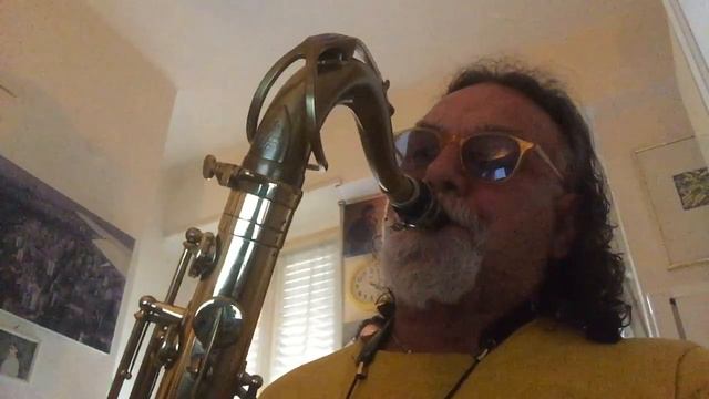 Hello my friends Standard Music”ONCE UPON A TIME IN THE WEST and E.Morricone”The Busker Tenor Sax смотреть онлайн